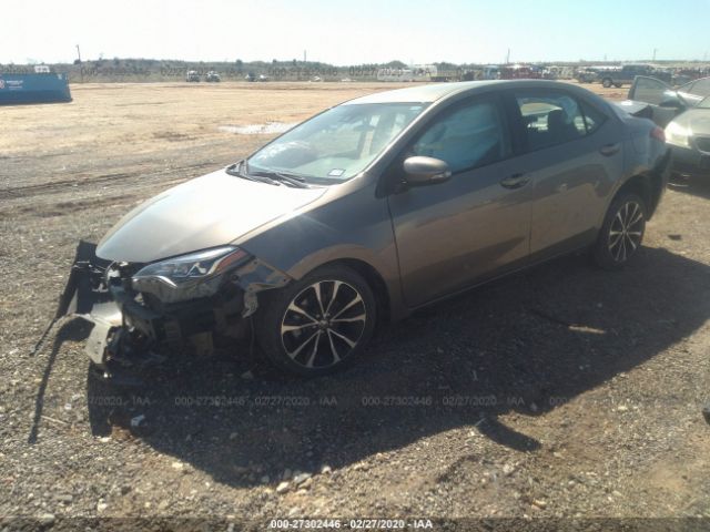 5YFBURHEXHP724202 - 2017 TOYOTA COROLLA L/LE/XLE/SE/XSE Gray photo 2