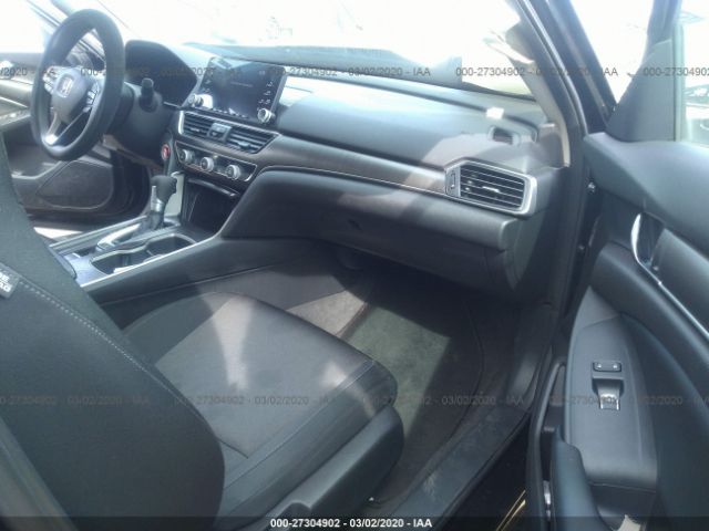 1HGCV1F19JA058156 - 2018 HONDA ACCORD LX Black photo 5