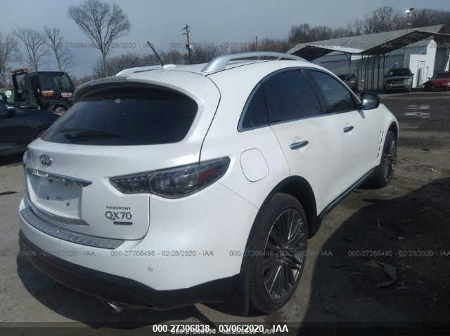 JN8CS1MW3HM416516 - 2017 INFINITI QX70  White photo 4