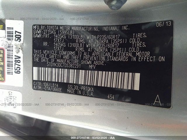 5TDYK3DC7DS382291 - 2013 TOYOTA SIENNA XLE/LIMITED Silver photo 9