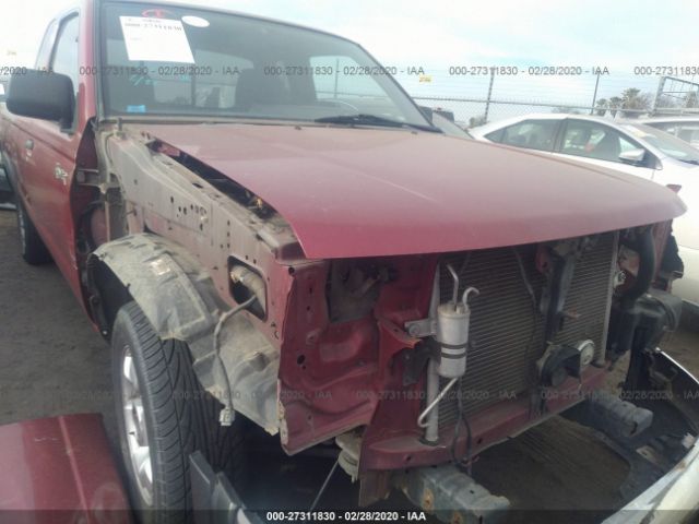 1N6DD26S2WC309886 - 1998 NISSAN FRONTIER KING CAB XE/KING CAB SE Burgundy photo 6