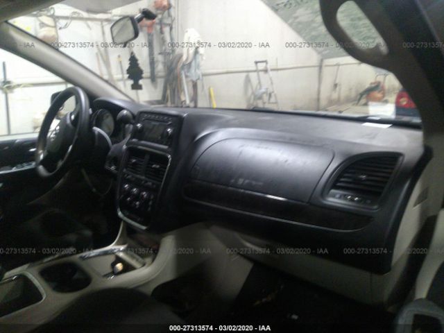 2C4RDGCG8FR712543 - 2015 DODGE GRAND CARAVAN SXT Gray photo 5