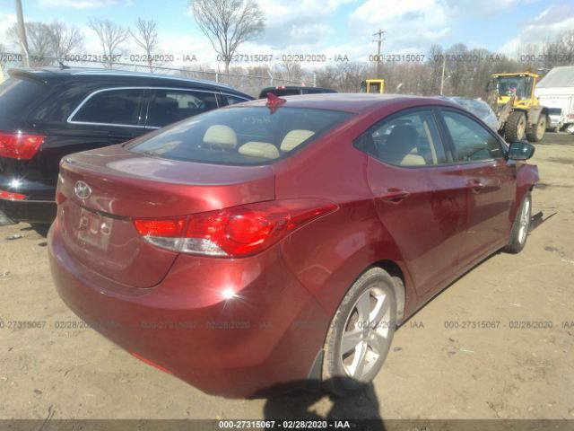 5NPDH4AE7DH250890 - 2013 HYUNDAI ELANTRA GLS/LIMITED Red photo 4