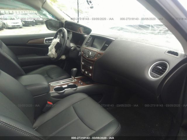 5N1DR2MN0JC670989 - 2018 NISSAN PATHFINDER S/SV/SL/PLATINUM Silver photo 5