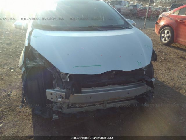 JTDKDTB30F1577636 - 2015 TOYOTA PRIUS C  Silver photo 6