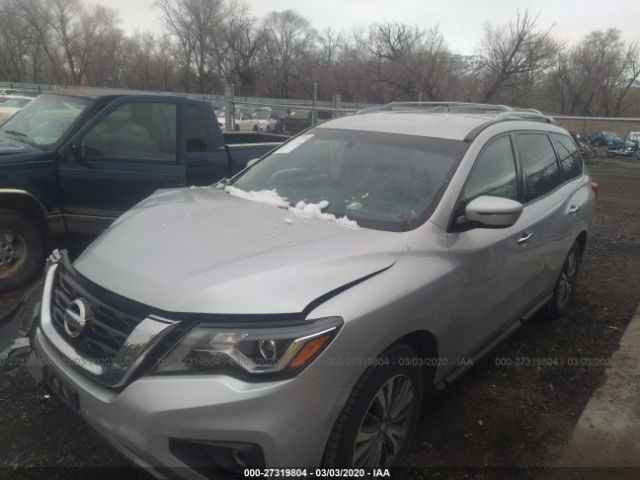 5N1DR2MM9HC647776 - 2017 NISSAN PATHFINDER S/SV/SL/PLATINUM Silver photo 2