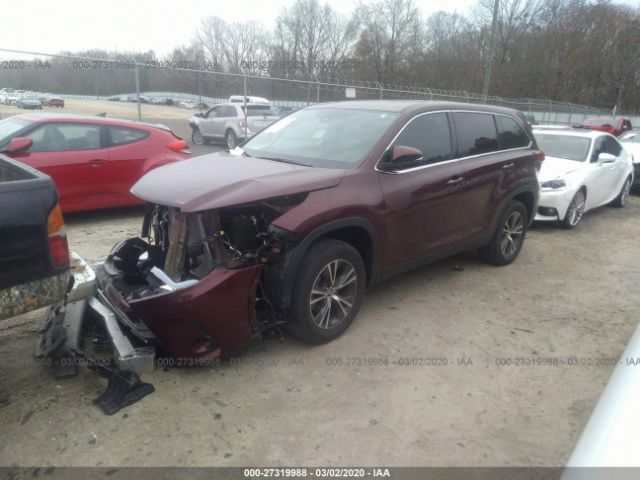 5TDZARFH9KS044018 - 2019 TOYOTA HIGHLANDER LE Purple photo 2