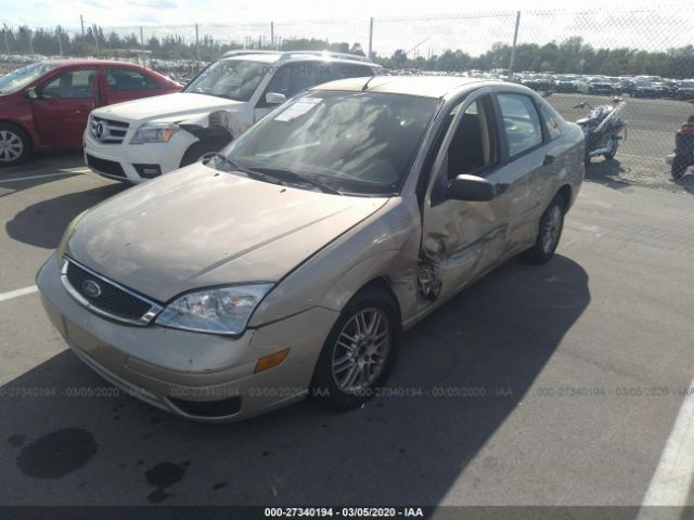 1FAFP34N27W136284 - 2007 FORD FOCUS ZX4/S/SE/SES Gold photo 2