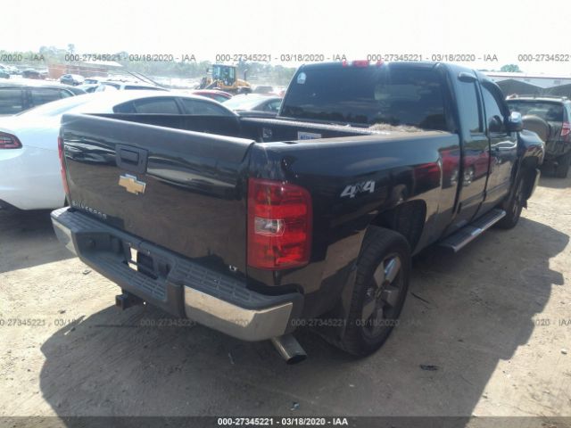 1GCRKSE33BZ109745 - 2011 CHEVROLET SILVERADO K1500 LT Black photo 4