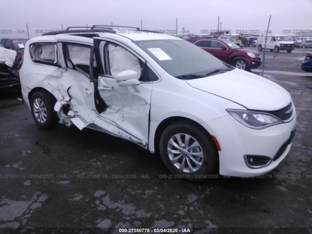 2C4RC1BG1HR823617 - 2017 CHRYSLER PACIFICA TOURING L White photo 1
