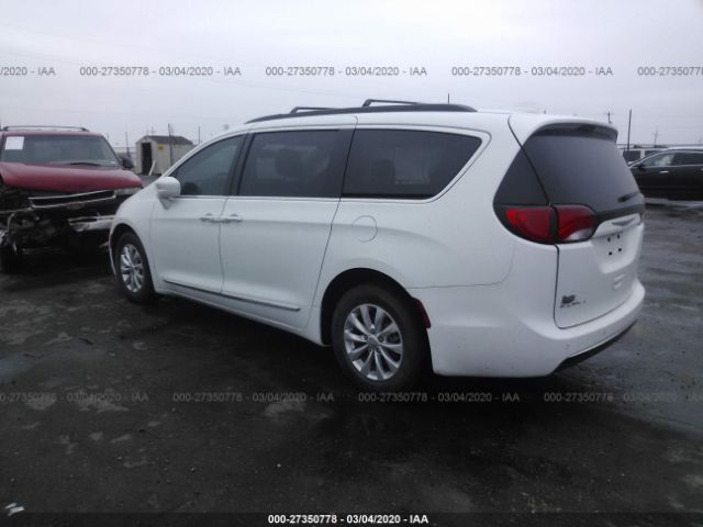 2C4RC1BG1HR823617 - 2017 CHRYSLER PACIFICA TOURING L White photo 3