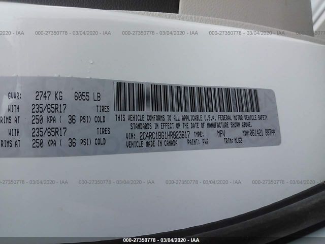 2C4RC1BG1HR823617 - 2017 CHRYSLER PACIFICA TOURING L White photo 9