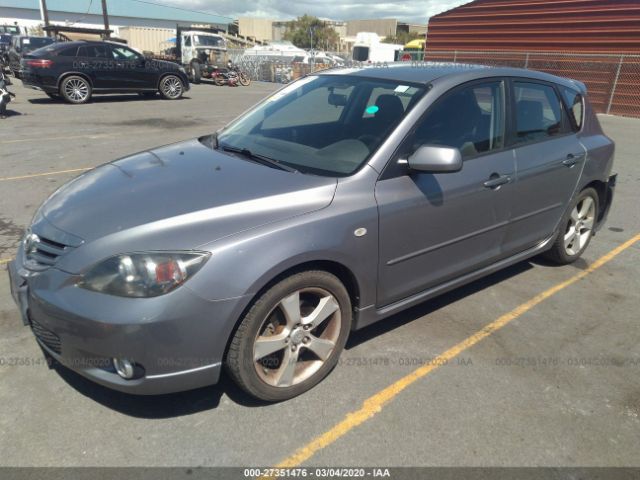 JM1BK143541127257 - 2004 MAZDA 3 HATCHBACK Gray photo 2