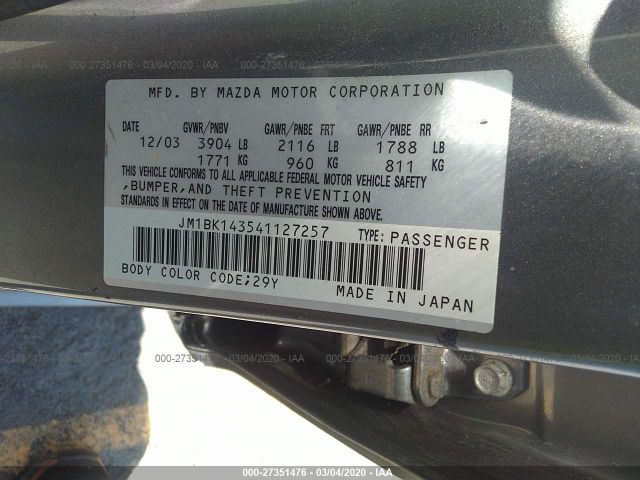 JM1BK143541127257 - 2004 MAZDA 3 HATCHBACK Gray photo 9