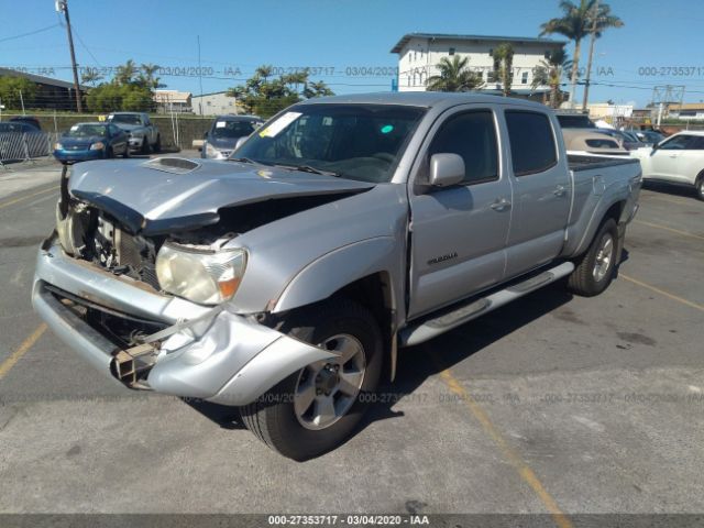 5TEKU72N58Z487061 - 2008 TOYOTA TACOMA DBL CAB PRERUNNER LNG BED Silver photo 2
