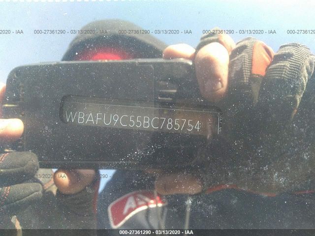 WBAFU9C55BC785754 - 2011 BMW 550 XI White photo 9