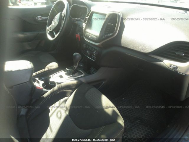 1C4PJMCS1GW163036 - 2016 JEEP CHEROKEE LATITUDE Gray photo 5