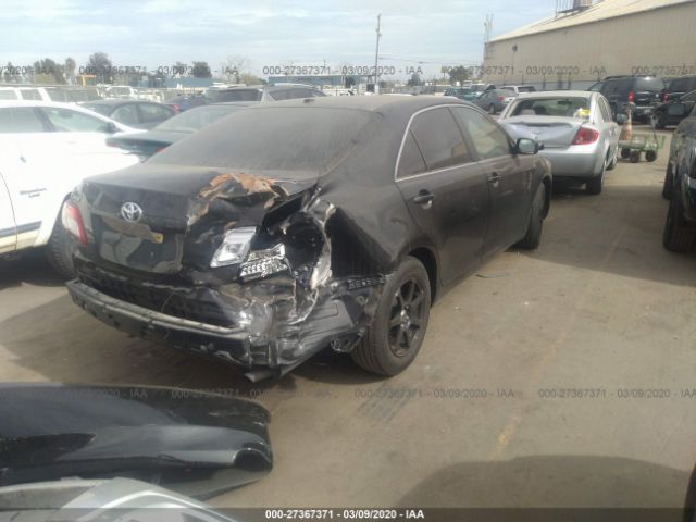 4T1BF3EK6AU024893 - 2010 TOYOTA CAMRY SE/LE/XLE 黑色 照片 4