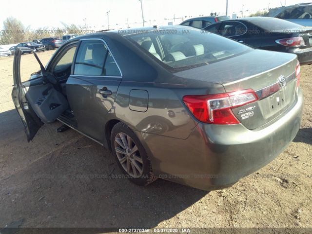 4T1BK1FK0CU506745 - 2012 TOYOTA CAMRY SE/XLE Gray photo 3