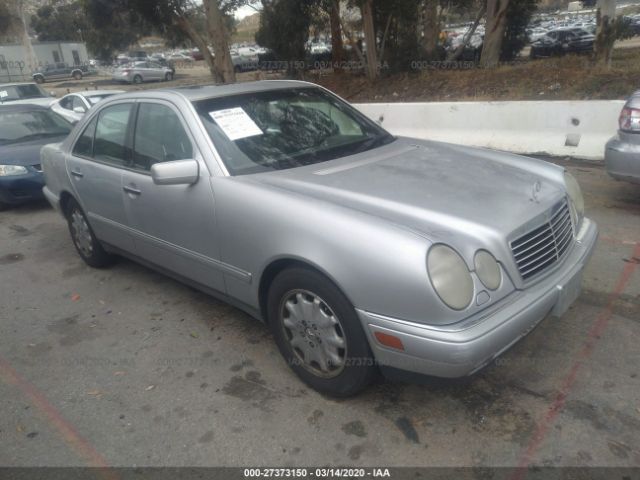 WDBJF55F5VJ031550 - 1997 MERCEDES-BENZ E 320 Silver photo 1