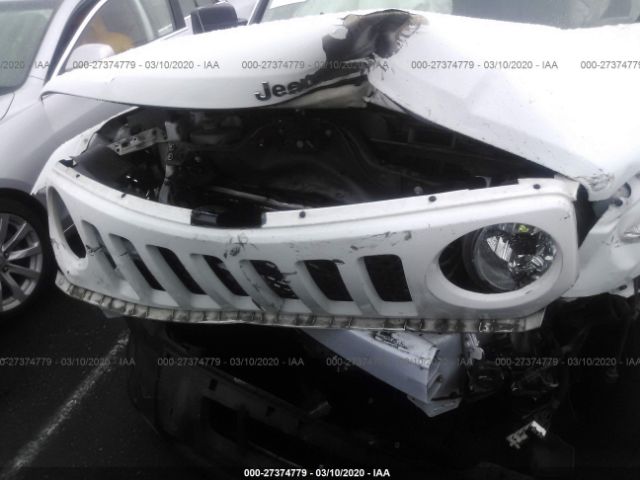 1C4NJPFA1GD621231 - 2016 JEEP PATRIOT LATITUDE White photo 6