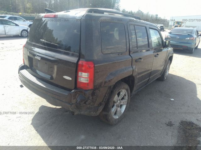 1C4NJPFB9ED799569 - 2014 JEEP PATRIOT LATITUDE Maroon photo 4