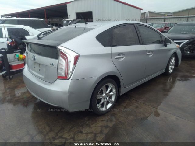 JTDKN3DU3D5687878 - 2013 TOYOTA PRIUS  Silver photo 4