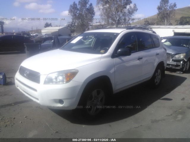 JTMZD35V385108225 - 2008 TOYOTA RAV4  White photo 2