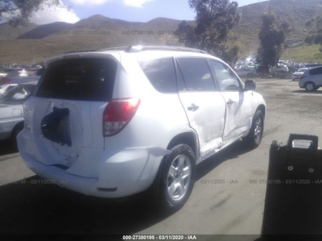 JTMZD35V385108225 - 2008 TOYOTA RAV4  White photo 4