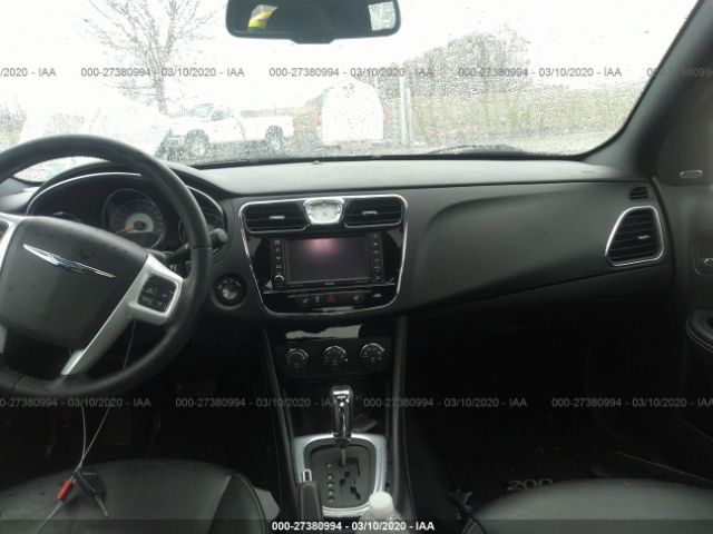 1C3CCBCG1DN739285 - 2013 CHRYSLER 200 LIMITED Black photo 5