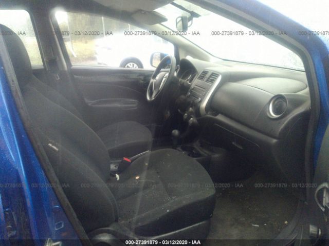 3N1CE2CP0EL382384 - 2014 NISSAN VERSA NOTE S/S PLUS/SV/SL Blue photo 5