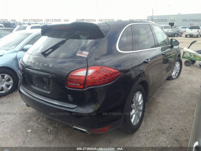 WP1AA2A21CLA02418 - 2012 PORSCHE CAYENNE  Black photo 4