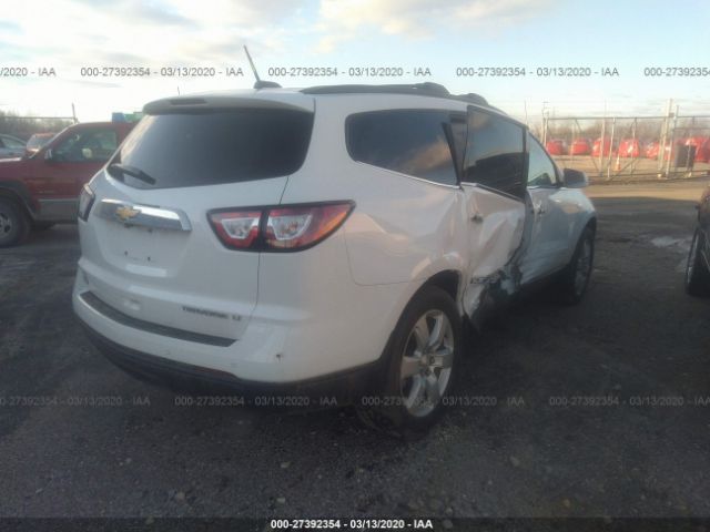 1GNKVGKD9GJ286090 - 2016 CHEVROLET TRAVERSE LT White photo 4