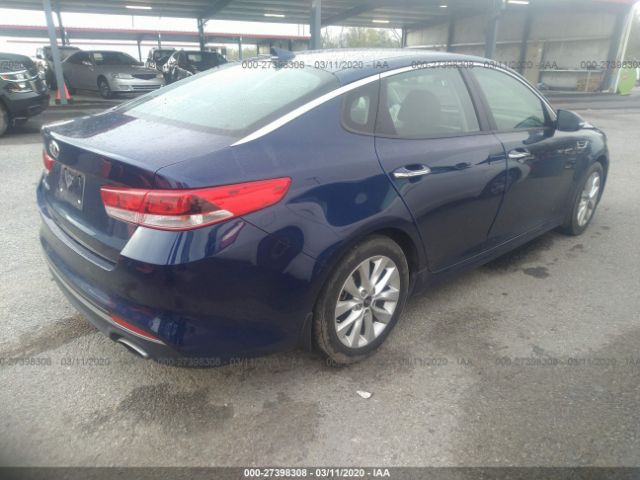 5XXGT4L35JG252796 - 2018 KIA OPTIMA LX/S Blue photo 4