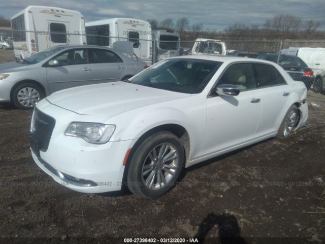 2C3CCAEG5GH357815 - 2016 CHRYSLER 300C  White photo 2