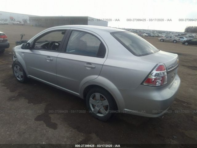 KL1TD56618B008853 - 2008 CHEVROLET AVEO LS Silver photo 3