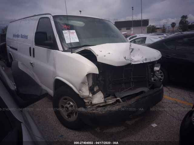 1GTW7GBA7B1189733 - 2011 GMC SAVANA G2500 White photo 1