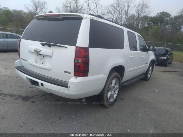 1GNFC16018J215852 - 2008 CHEVROLET SUBURBAN C1500  LS White photo 4