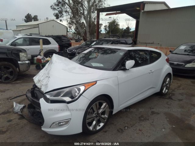 KMHTC6AD0HU323439 - 2017 HYUNDAI VELOSTER  White photo 2