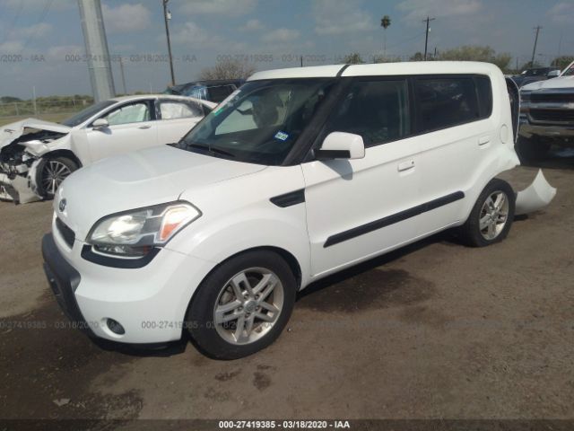 KNDJT2A2XA7165585 - 2010 KIA SOUL +/!/SPORT White photo 2