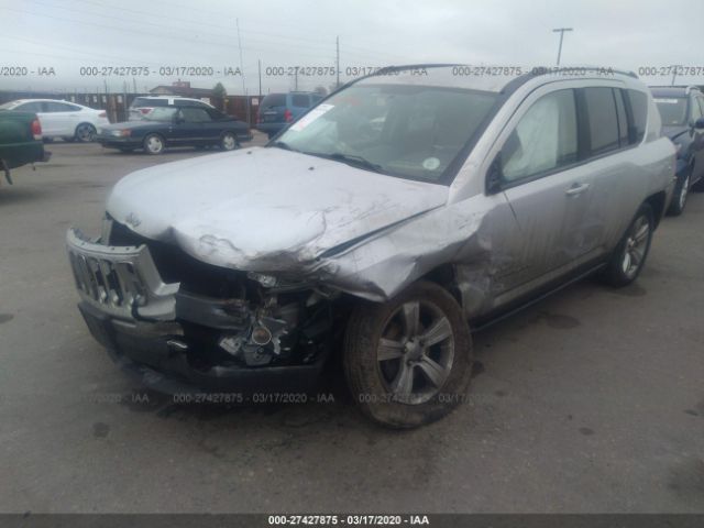 1J4NF1FB7BD164676 - 2011 JEEP COMPASS SPORT Silver photo 2