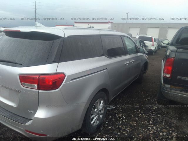 KNDMB5C1XH6230165 - 2017 KIA SEDONA LX Silver photo 4