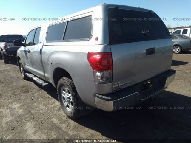 5TFBT54107X007483 - 2007 TOYOTA TUNDRA DOUBLE CAB SR5 Silver photo 3