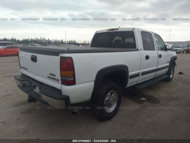 1GCHC23U62F149047 - 2002 CHEVROLET SILVERADO C2500 HEAVY DUTY White photo 4