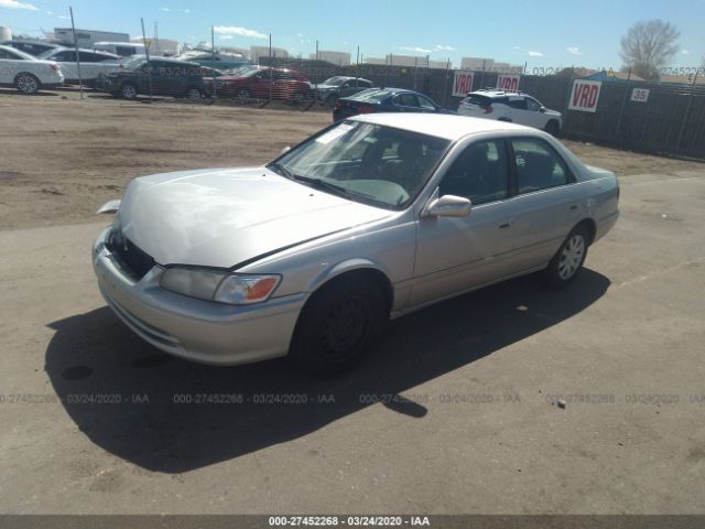 4T1BG22K01U096104 - 2001 TOYOTA CAMRY CE/LE/XLE ვერცხლისფერი ფოტო 2