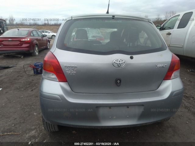 JTDJT4K38A5284119 - 2010 TOYOTA YARIS  Silver photo 8