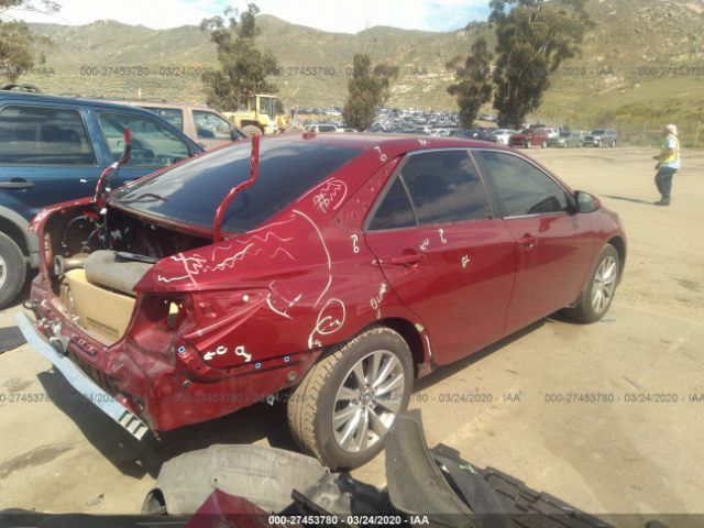 4T1BF1FK9HU711914 - 2017 TOYOTA CAMRY LE/XLE/SE/XSE Red photo 4