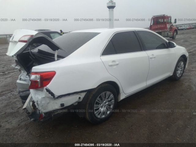 4T1BF1FK9CU529865 - 2012 TOYOTA CAMRY SE/LE/XLE 白色 照片 4