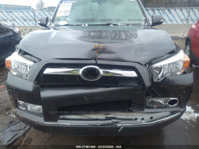 JTEBU5JR7D5133477 - 2013 TOYOTA 4RUNNER SR5/LIMITED/TRAIL Gray photo 6