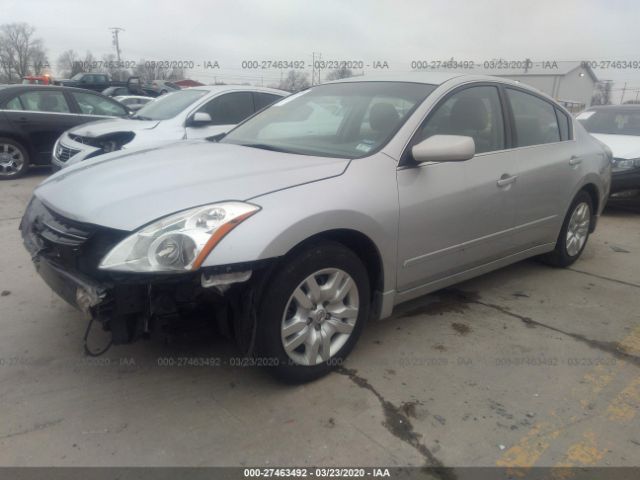 1N4AL2AP1BN515250 - 2011 NISSAN ALTIMA S Silver photo 2